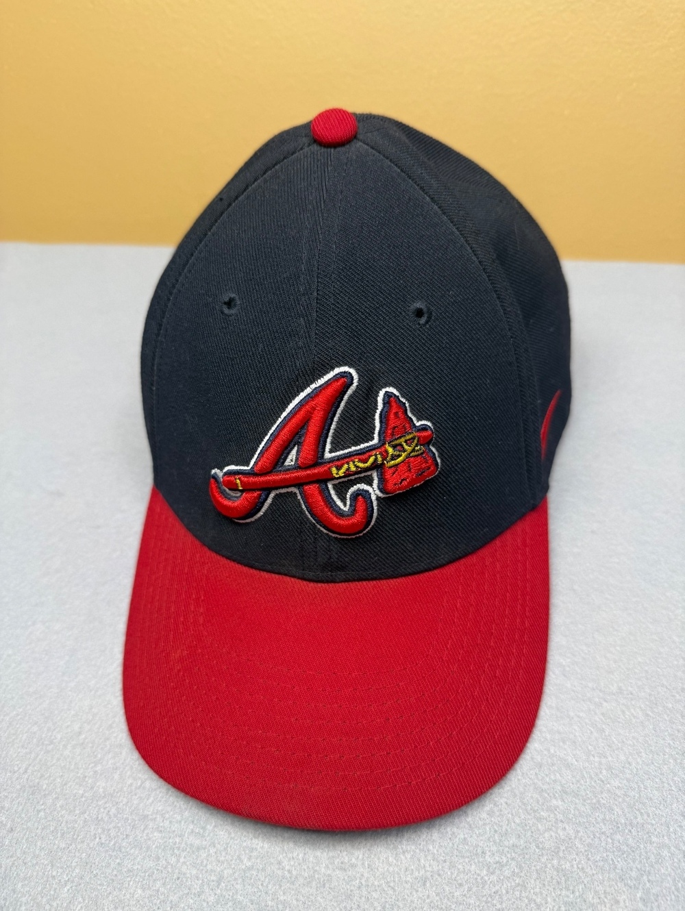 Atlanta Braves Nike Dri-Fit Baseball Cap Black Red MLB